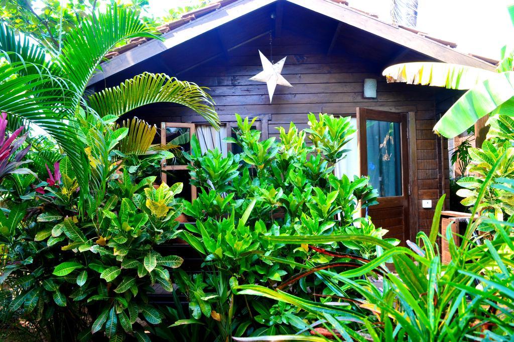 Pele'S Windsong Wood Cottage On The Beach Benaulim Eksteriør billede