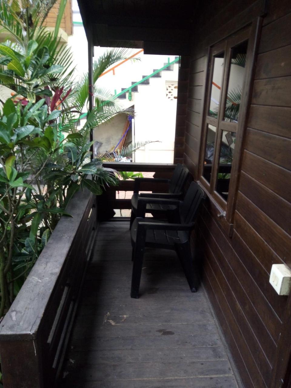 Pele'S Windsong Wood Cottage On The Beach Benaulim Eksteriør billede